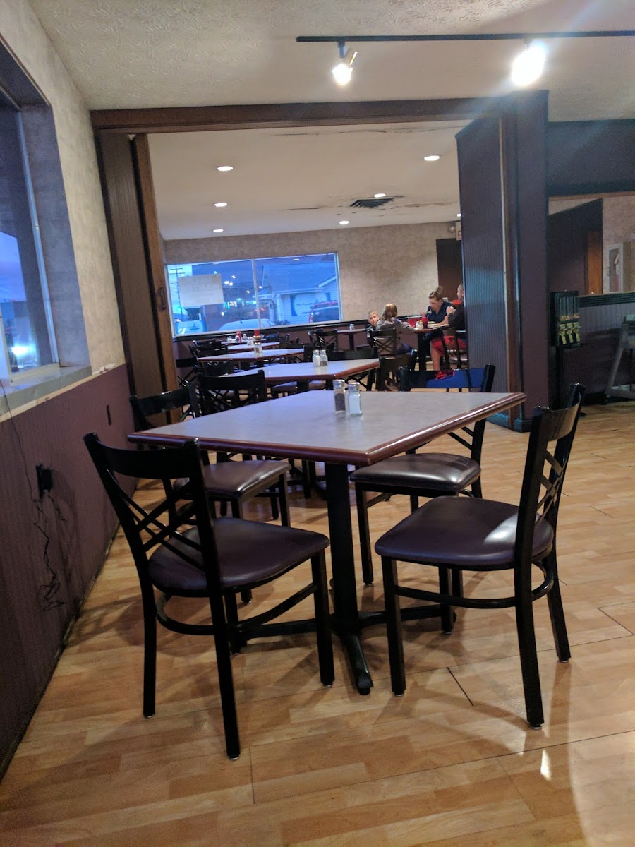 Pizza & Company - Photo 7