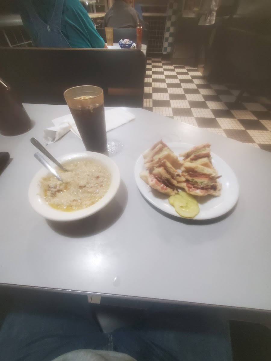 John's Waffle & Pancake House - Photo 3