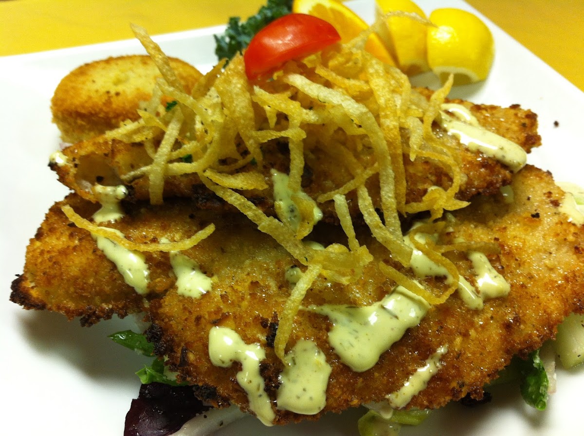 Ossy's Cafe - Photo 4