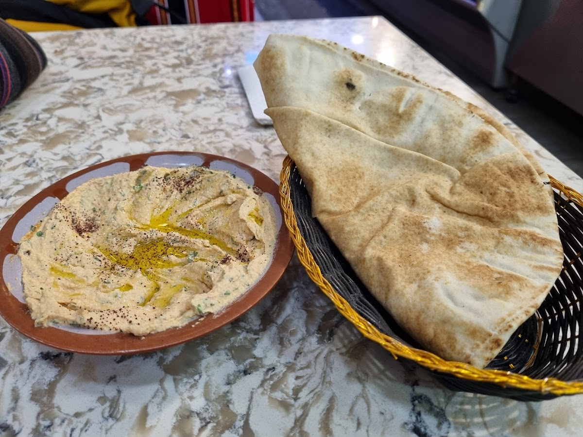 Shawarma Station Restaurant - Photo 6