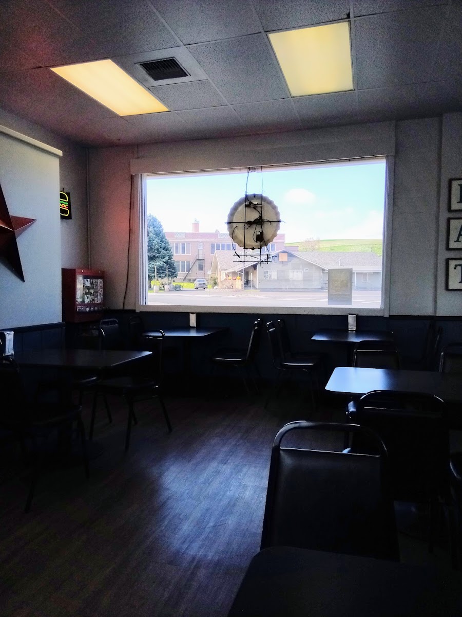 Burger Hut - Photo 3