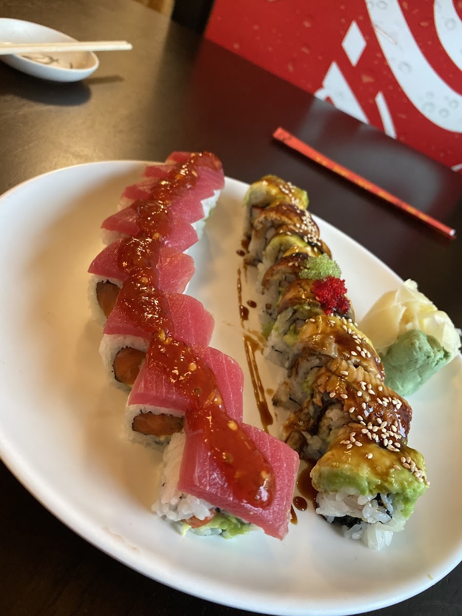 Seong's Sushi Bar - Photo 3