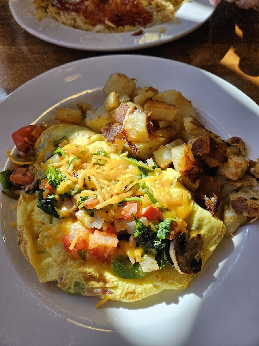 Lucio’s Breakfast Place - Photo 3