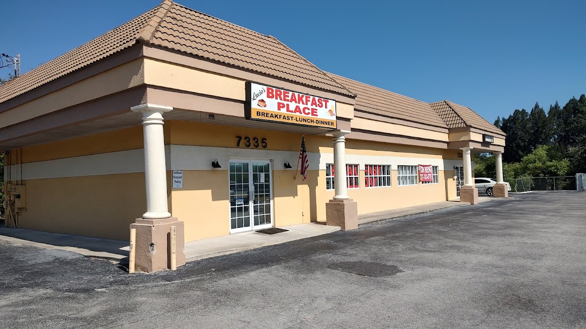 Lucio’s Breakfast Place - Photo 4
