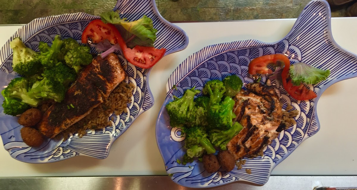 Bluegill Grill - Photo 5