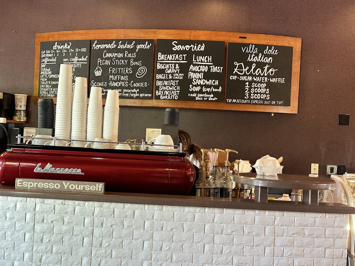 Cedar & Salt CoffeeHouse - Photo 3