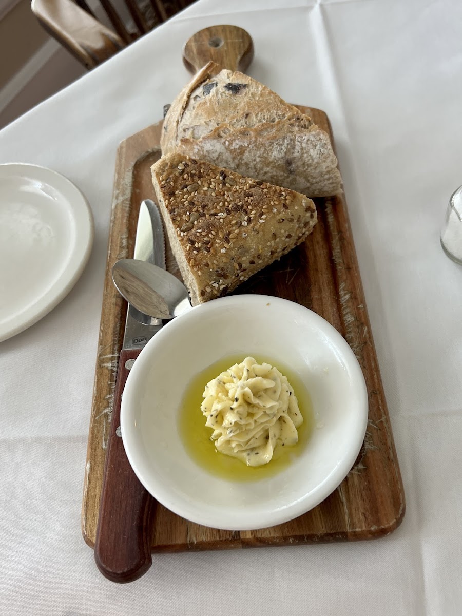 Tarpon Lodge Restaurant - Photo 3