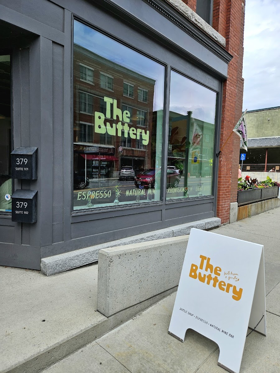 The Buttery: Kitchen Pantry - Photo 3
