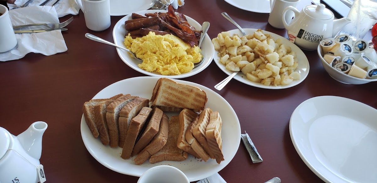 Bayside Restaurant - Photo 1