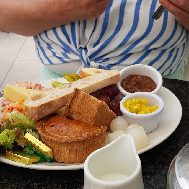 Ploughmans Salad