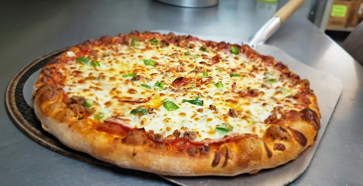 Faro's Pizza - Photo 1