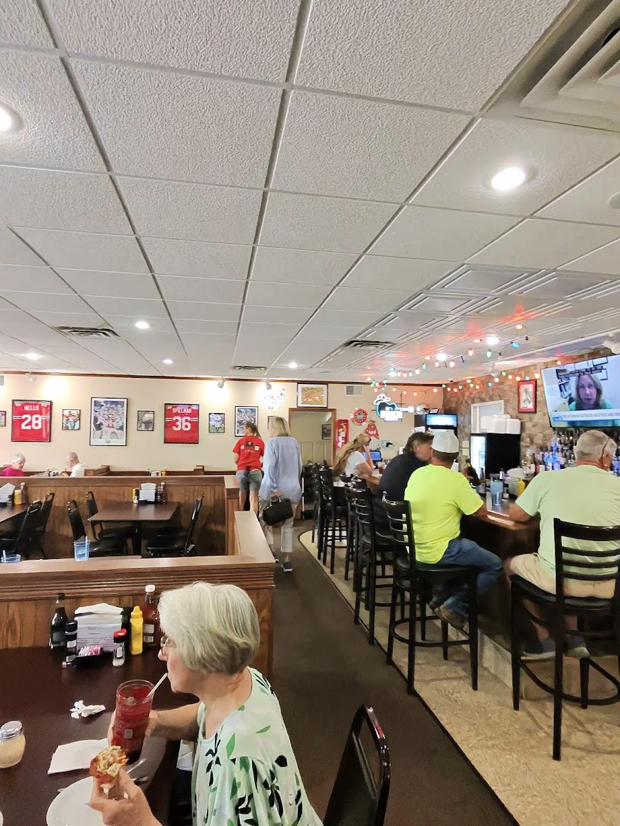 Woody’s at K-Ville