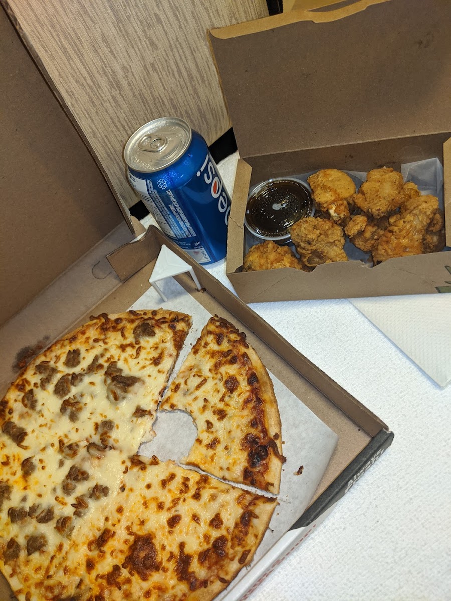 Peter's Pizza - Photo 5