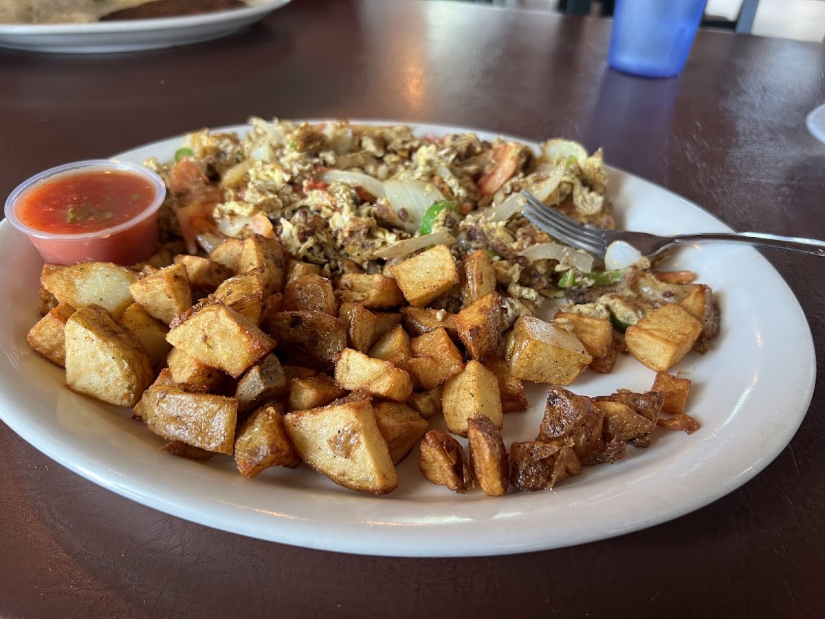 Jose's Country Kitchen - Photo 6