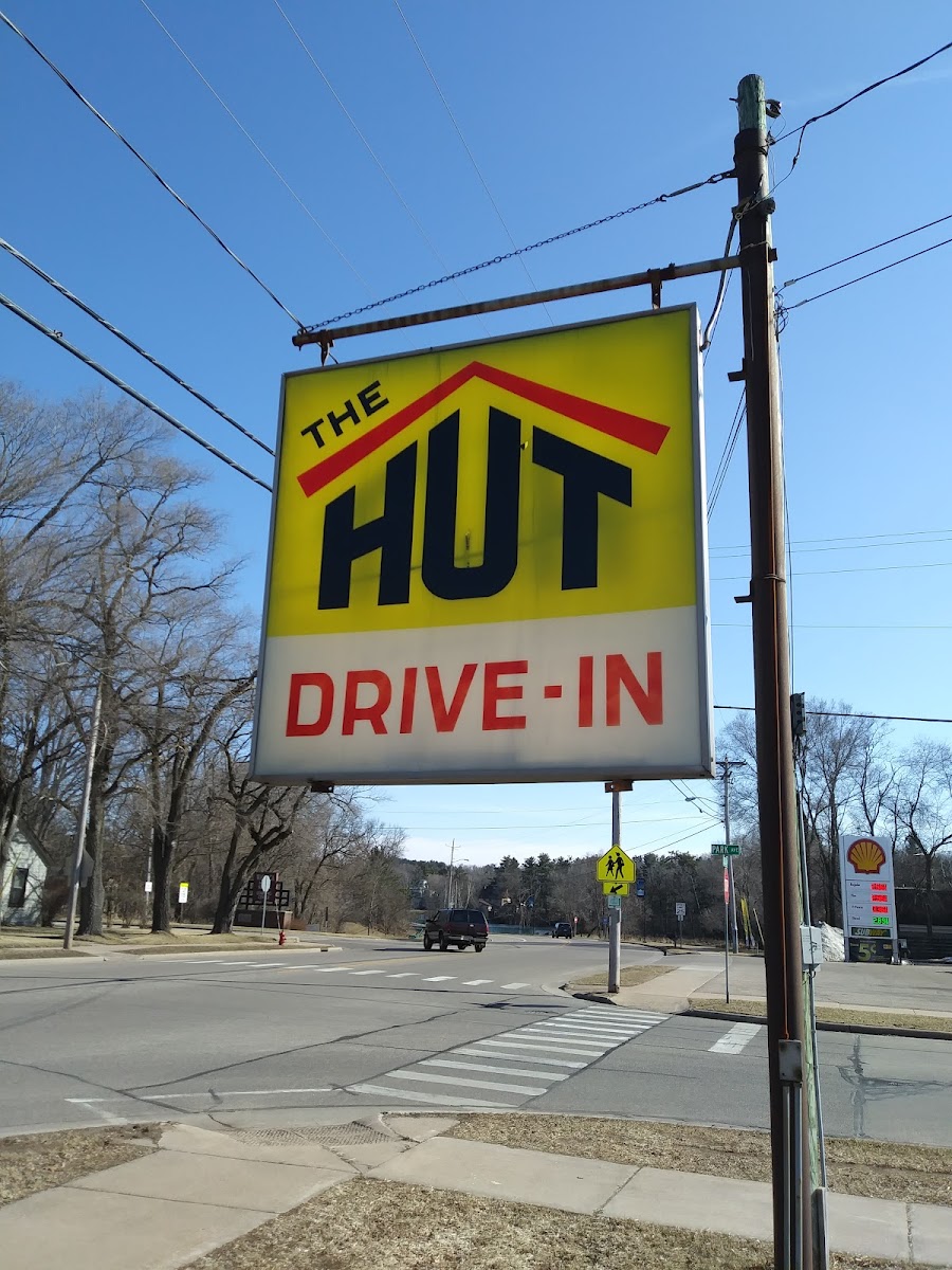 The Hut Drive In - Photo 1