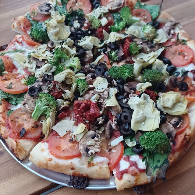 Tree Hugger Pizza