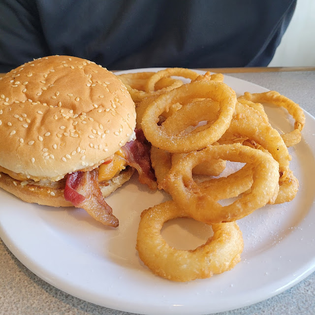 Bacon Cheeseburger