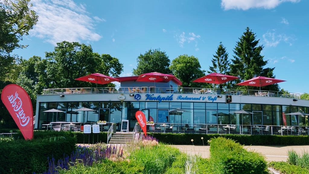 Restaurant und Café Ventspils - Photo 2