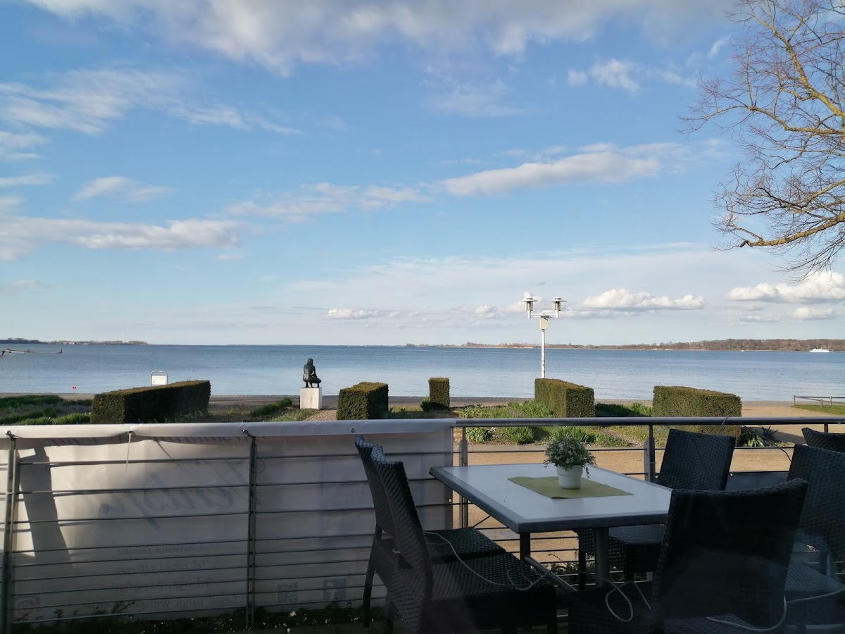 Restaurant und Café Ventspils - Photo 8
