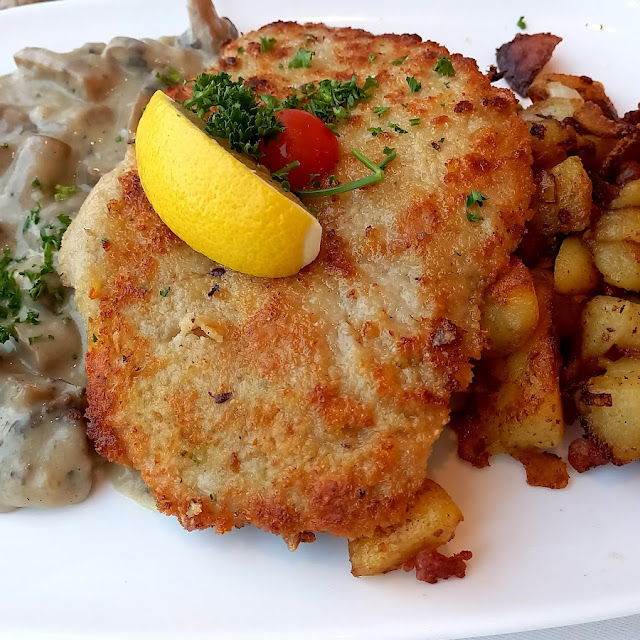 Schnitzel Mit Bratkartoffeln