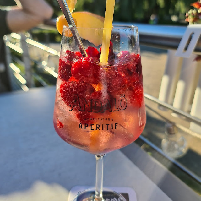 Lillet Berry