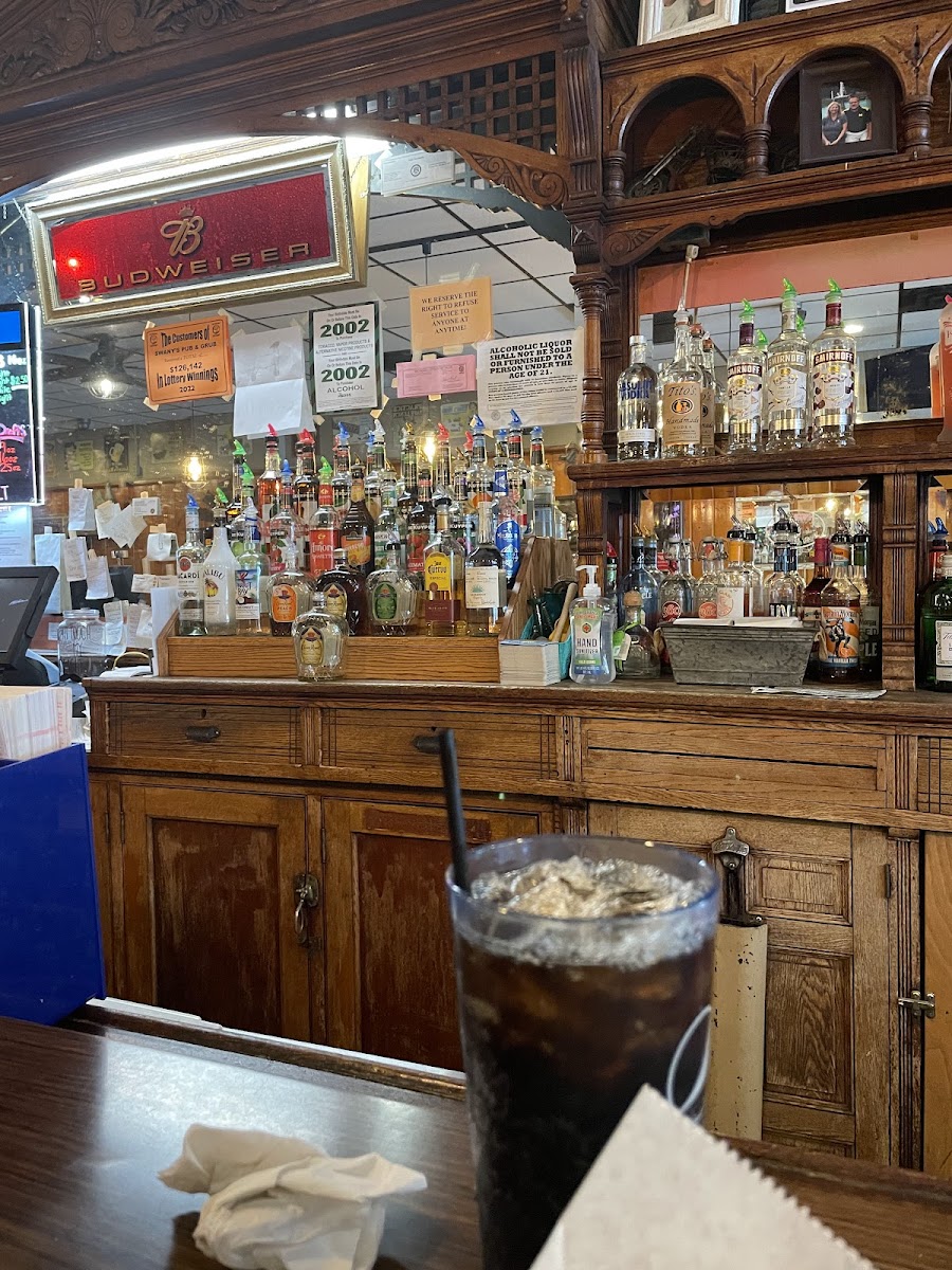 Swany's Pub & Grub - Photo 3