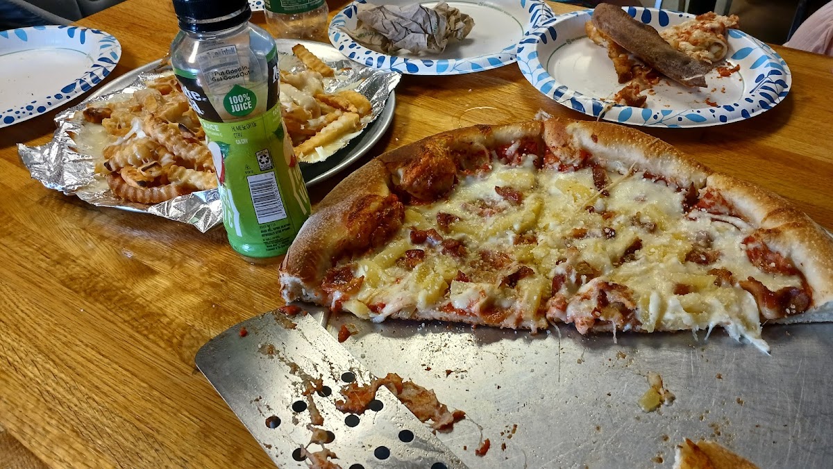 Millville Pizzeria - Photo 1