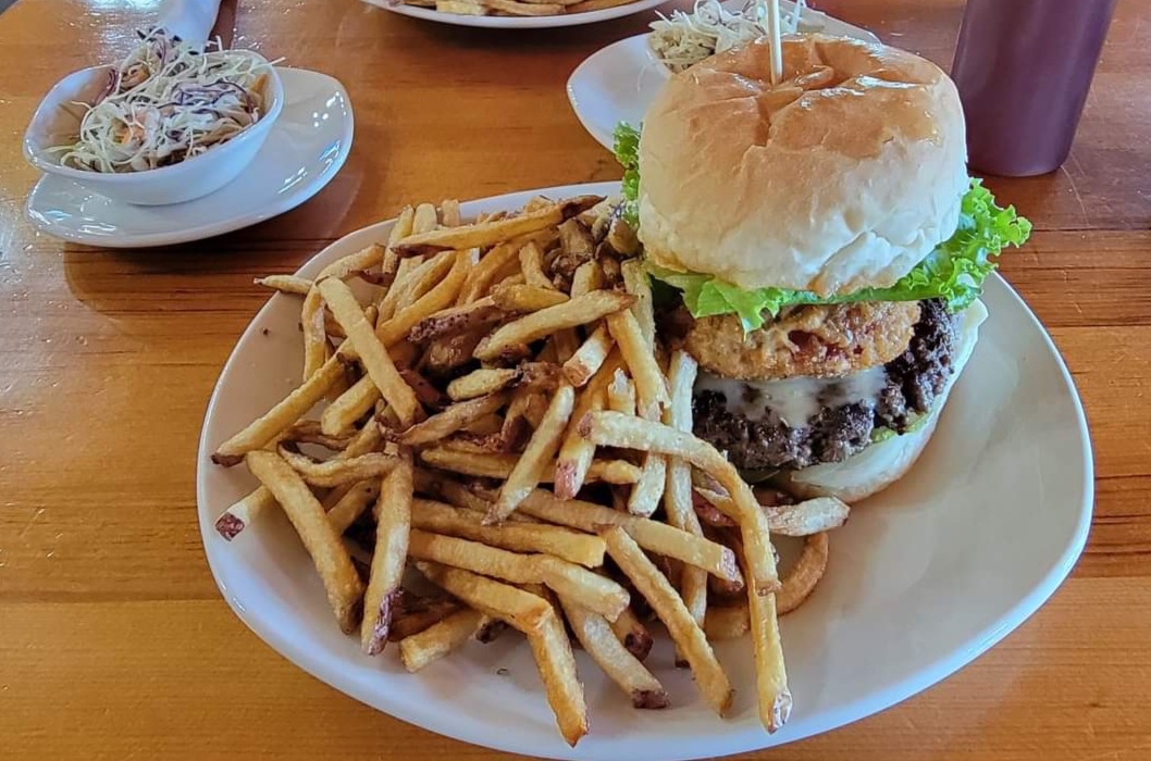 The Log Tavern 2.0 - Photo 1