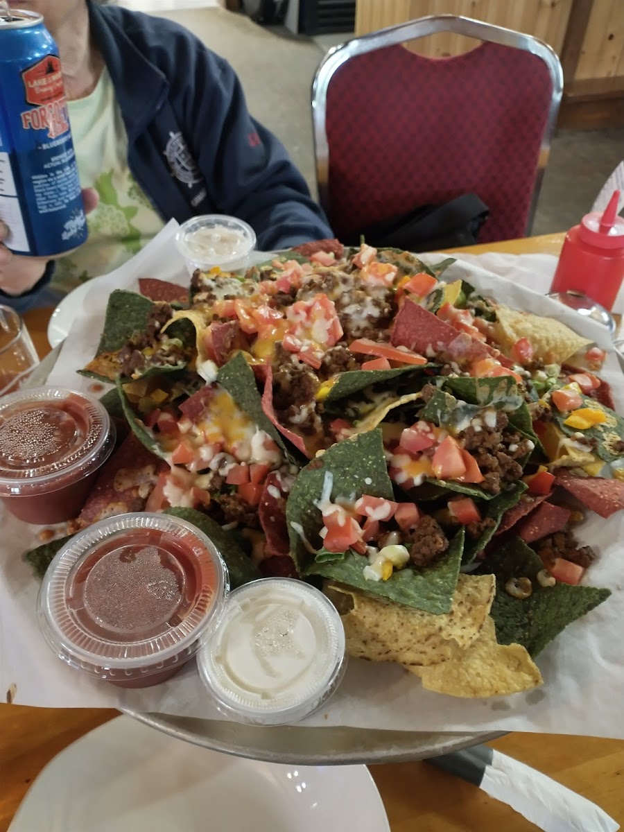 The Log Tavern 2.0 - Photo 3