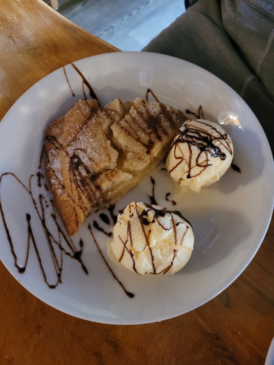 Norwegian Wood Cafe - Photo 3