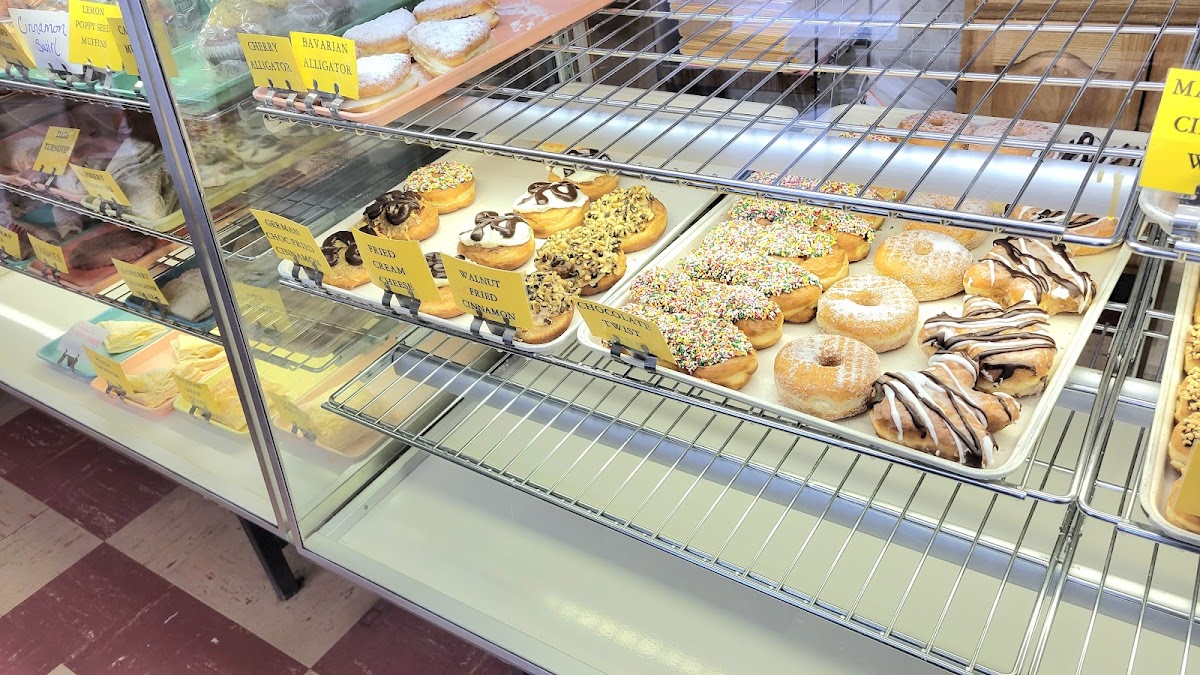 5th & Main Bakery & Restaurant