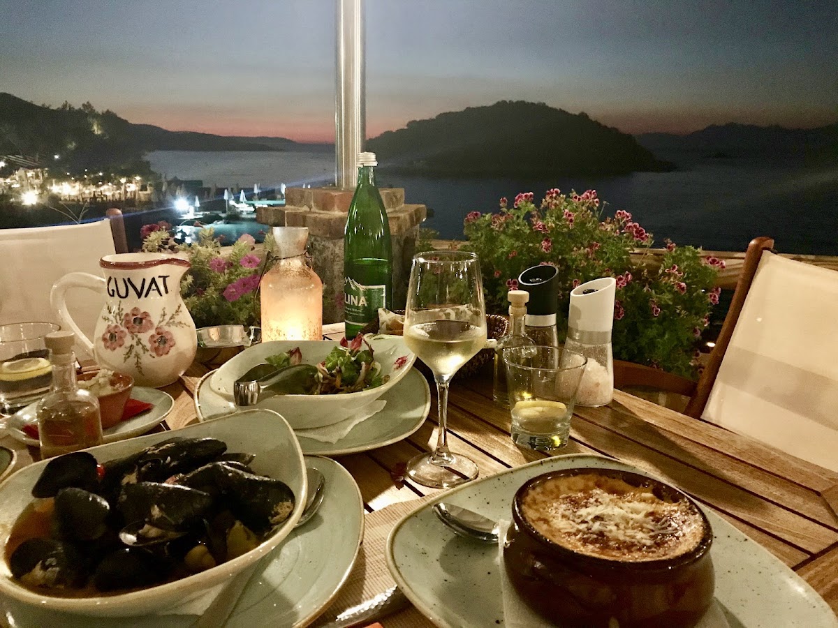 Guvat Bar Restorant - Photo 7
