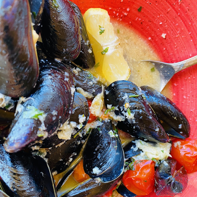 Mussels with Shell in Wine