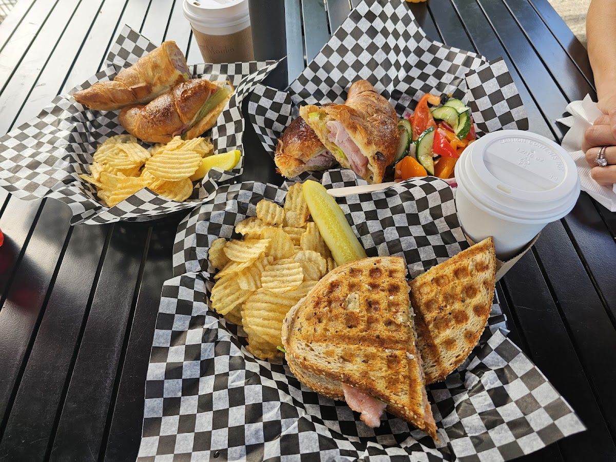 NCC Patterson Creek Park Bistro - Photo 1