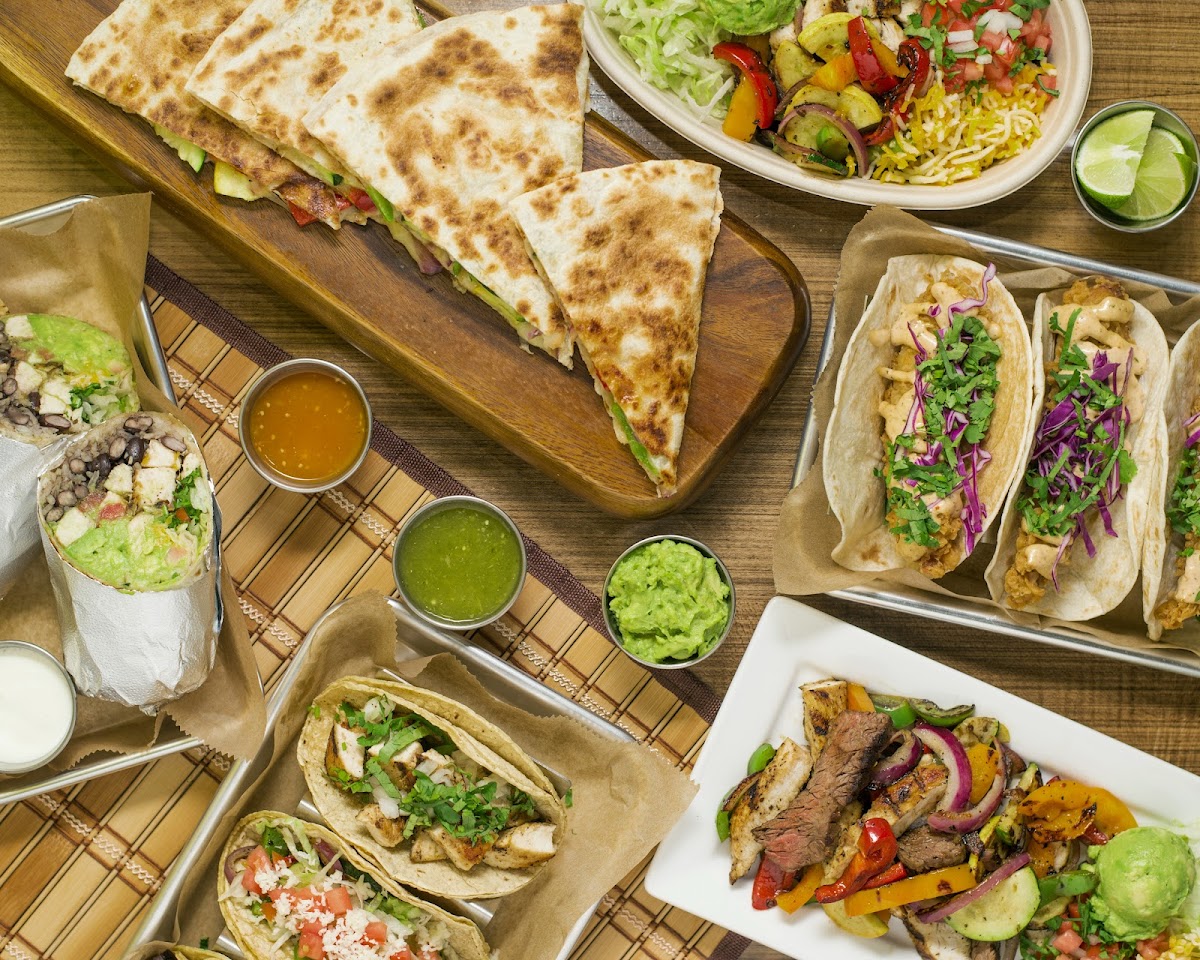 Mixteco Grill (Wicker Park) - Photo 1