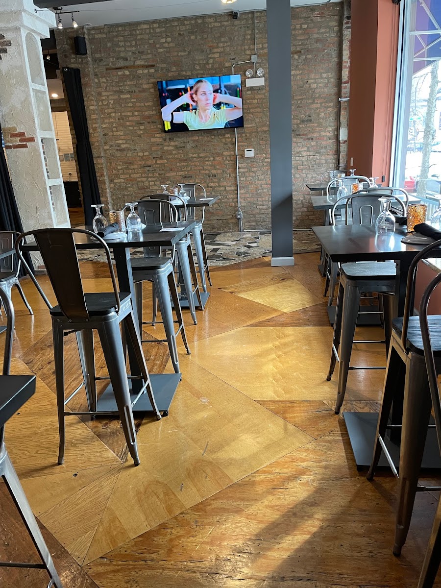 Mixteco Grill (Wicker Park) - Photo 7