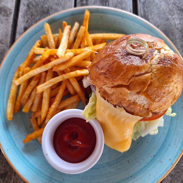 Cheeseburger