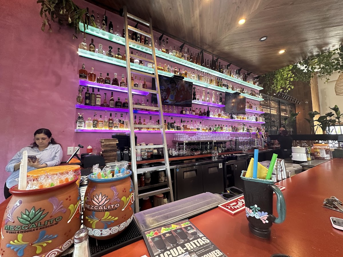 Mezcalito Clayton - Photo 3