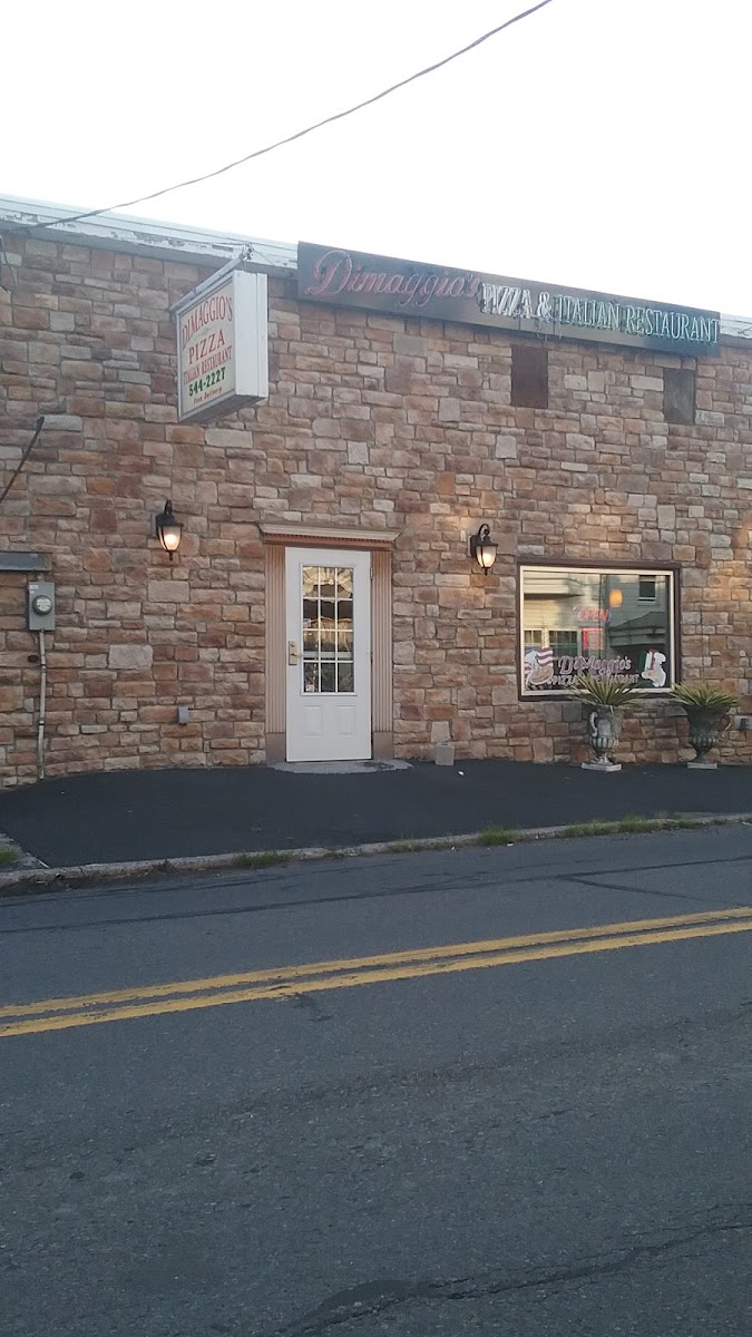 DiMaggio's Pizza & Italian Restaurant - Photo 7