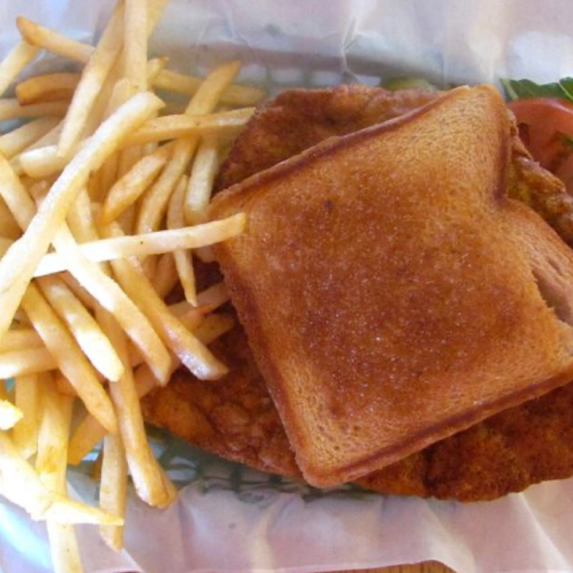 Breaded Tenderloin & Fries