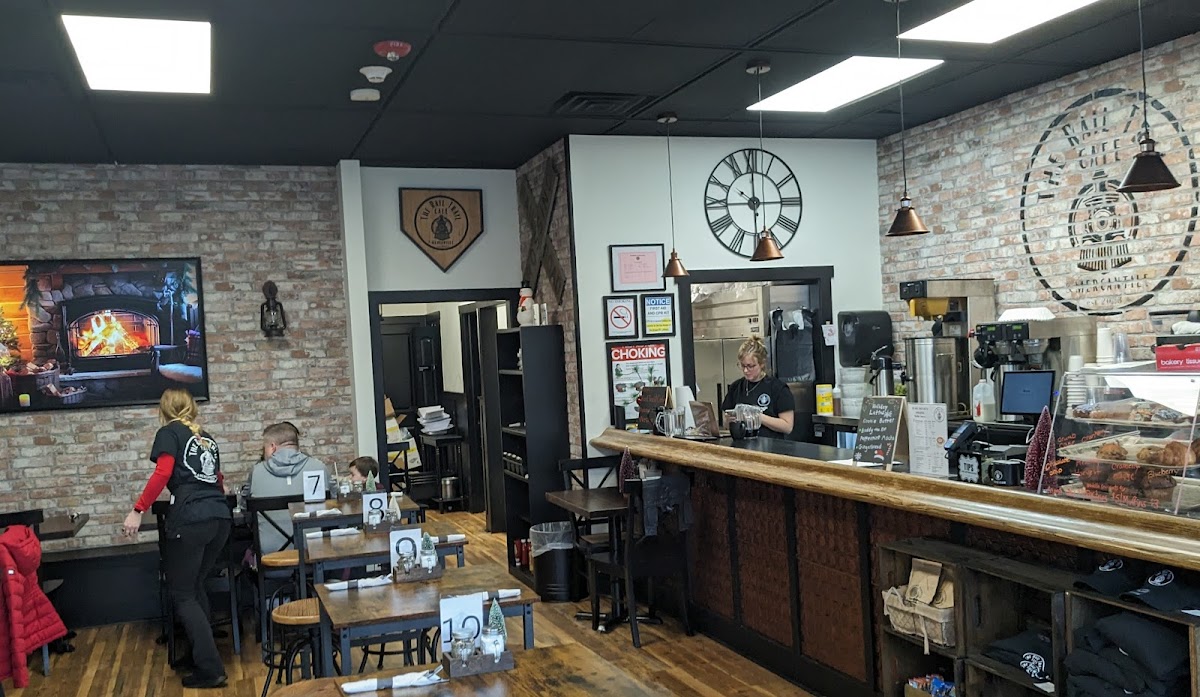 The Rail Trail Cafe & Mercantile - Photo 7