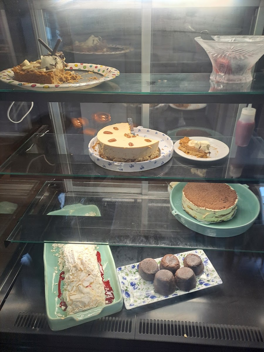 Whitehorses Restaurant - Photo 9