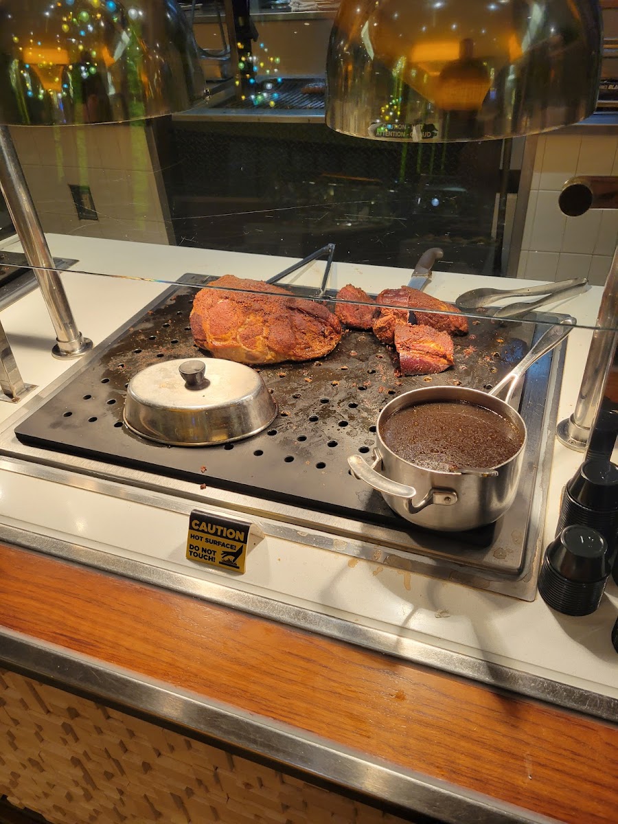 Harvest Buffet - Photo 3