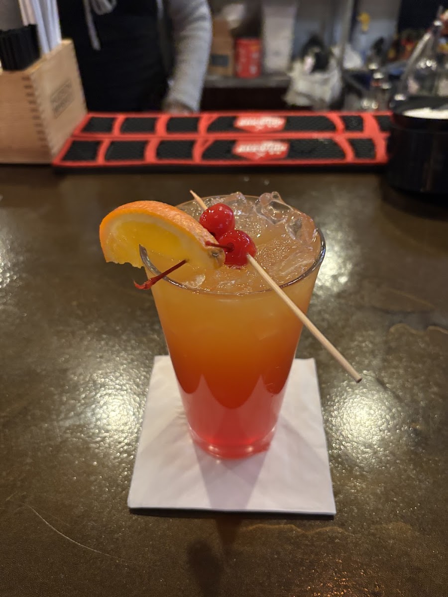 Tipsy Crawfish - Cajun Restaurant Bar - Photo 1