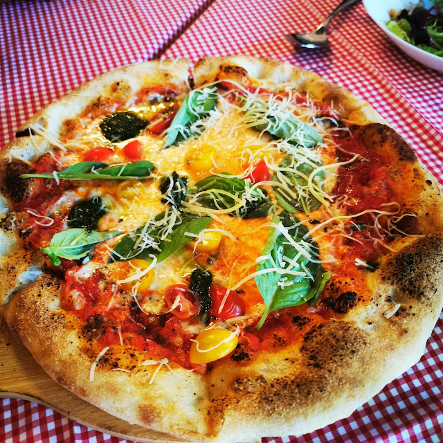 Pizza Prosciutto