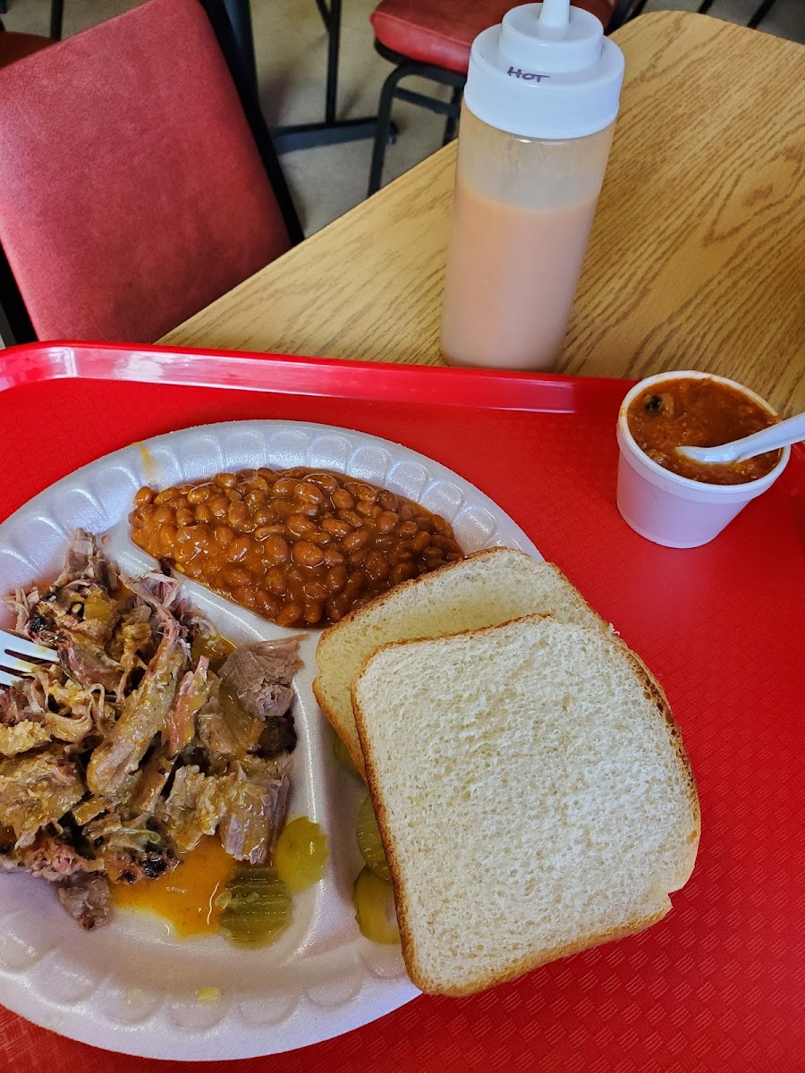 Pepper's Barbeque & Catering - Photo 2