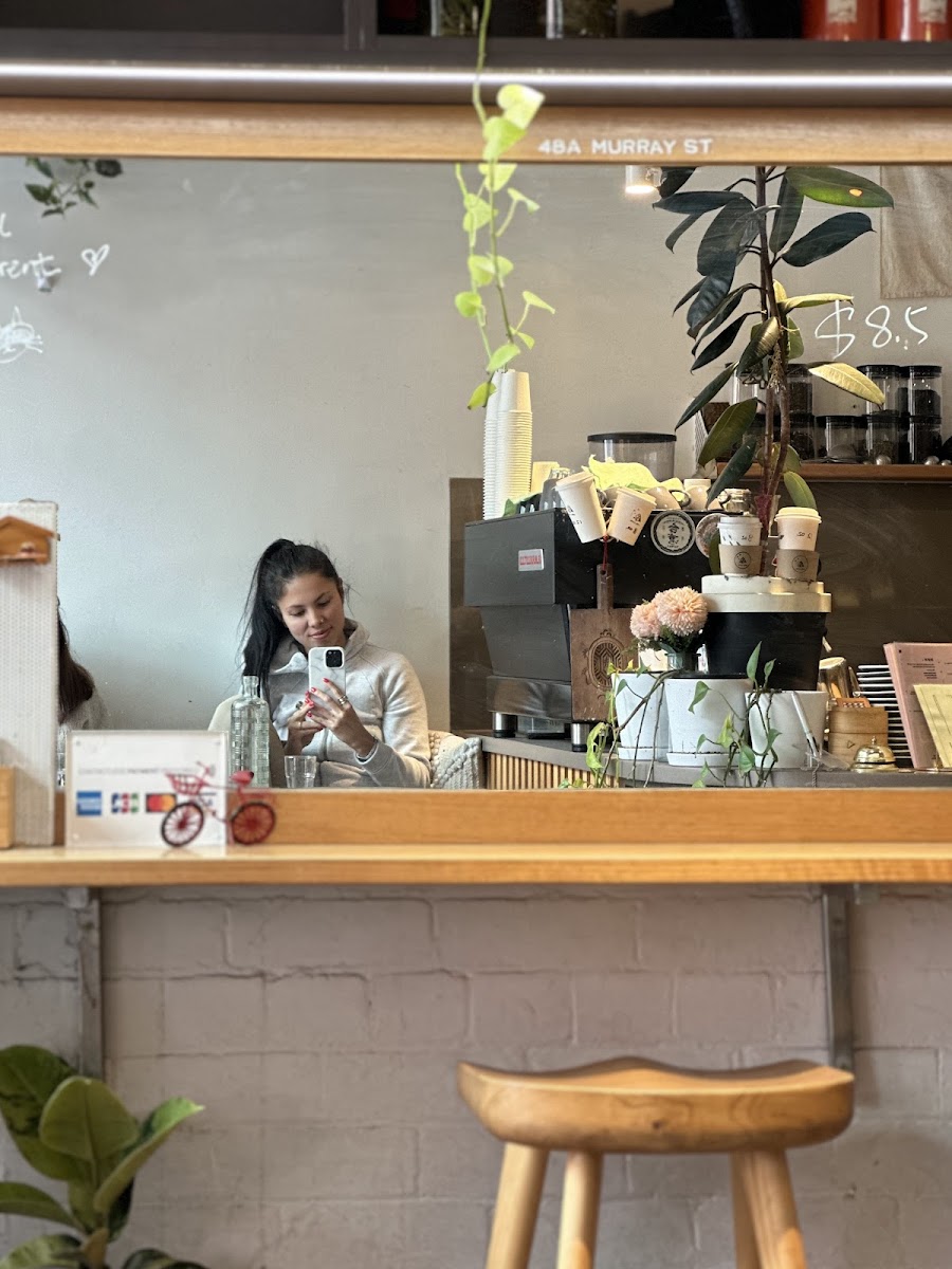 Abel Land Cafe - Photo 4
