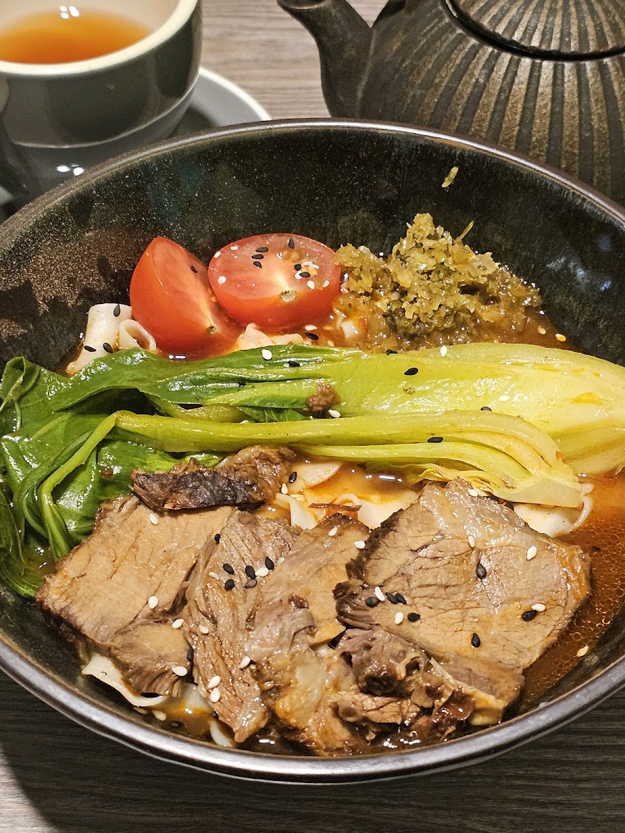 Abel Land Cafe - Photo 5