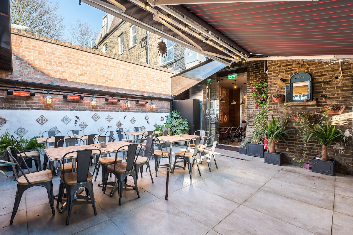 Burrito Mex (حلال) Earlsfield