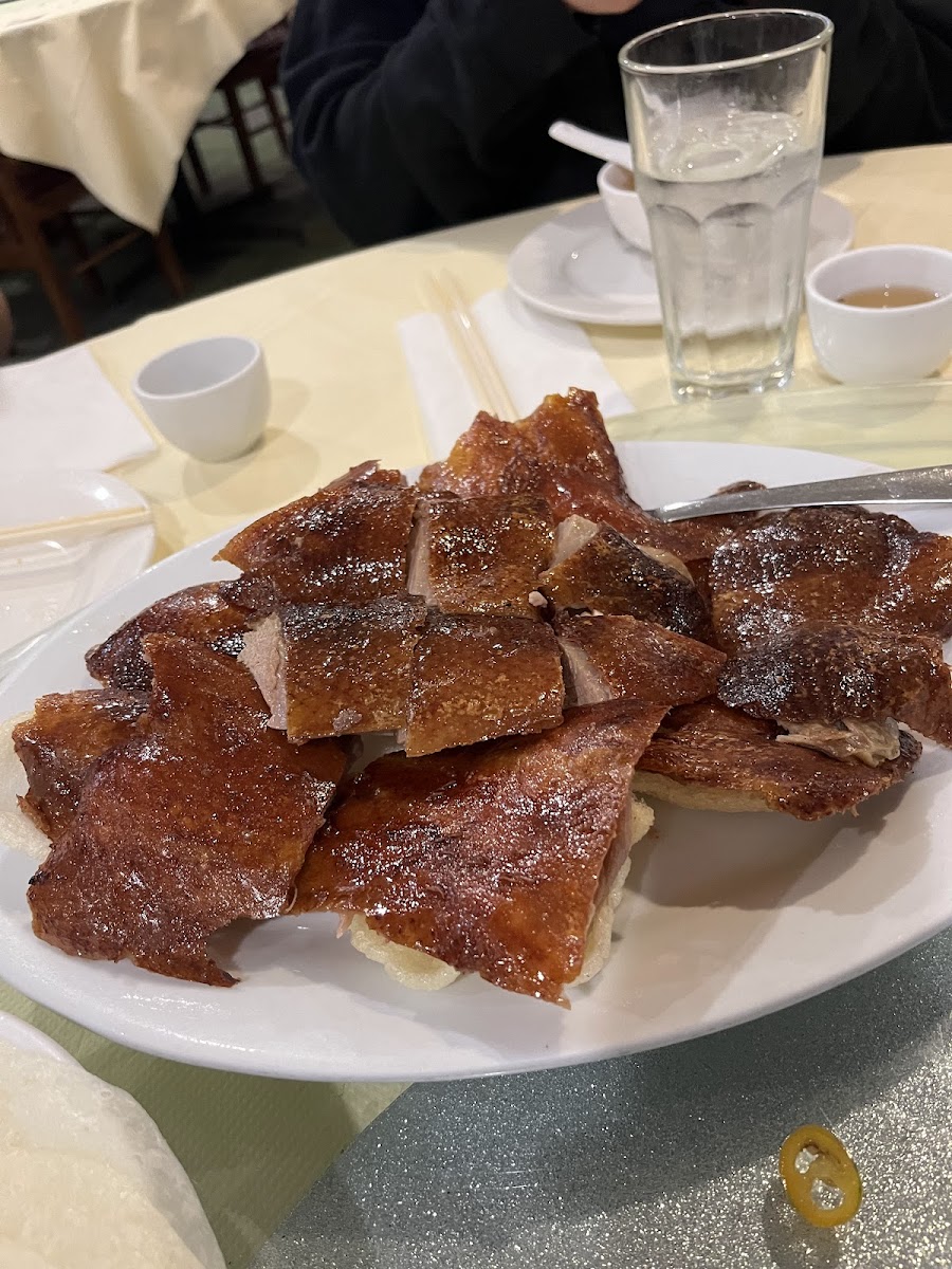 Lougheed Wonton Restaurant - Photo 4